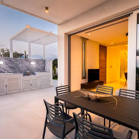Villa Napa Hills Seaview - Iris Ayia Napa